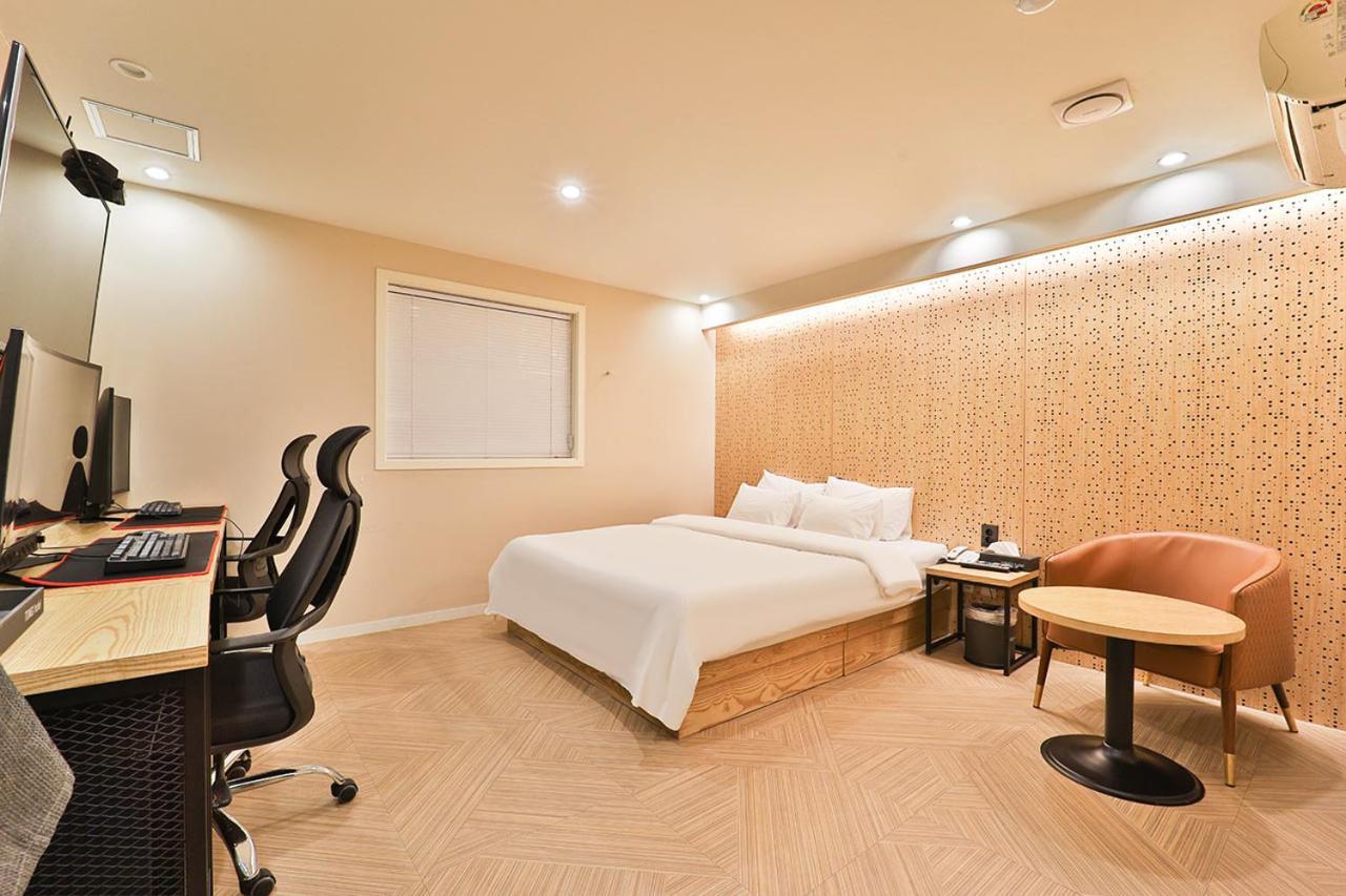 Jamsil Tomgi Hotel Seul Exterior foto